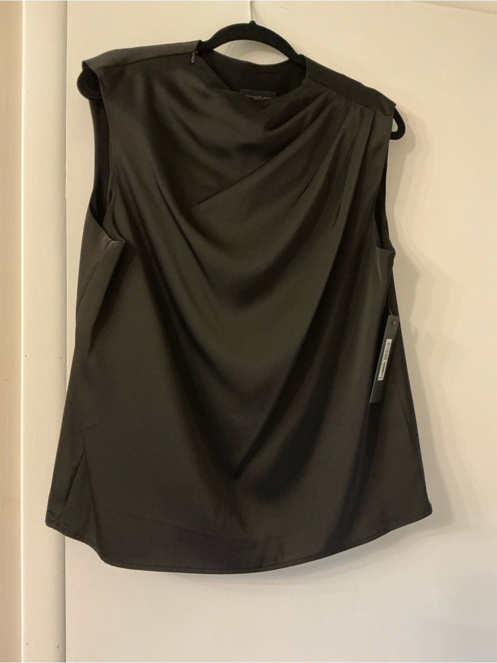 Donna Karan Black Sleeveless Draped Front Blouse